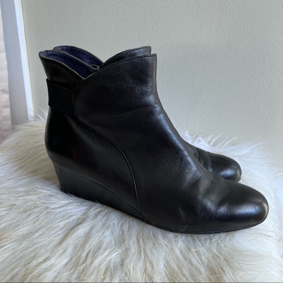 Vaneli black faux leather boots shoes size 9.5M - Picture 16 of 16